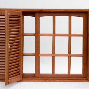 Ventana Corrediza Madera con Postigon